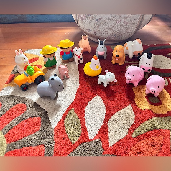 Adorable Vintage Assorted Chubby Fat Toddler Farm Animals,Tractor Playset 4 Kids - Picture 3 of 12